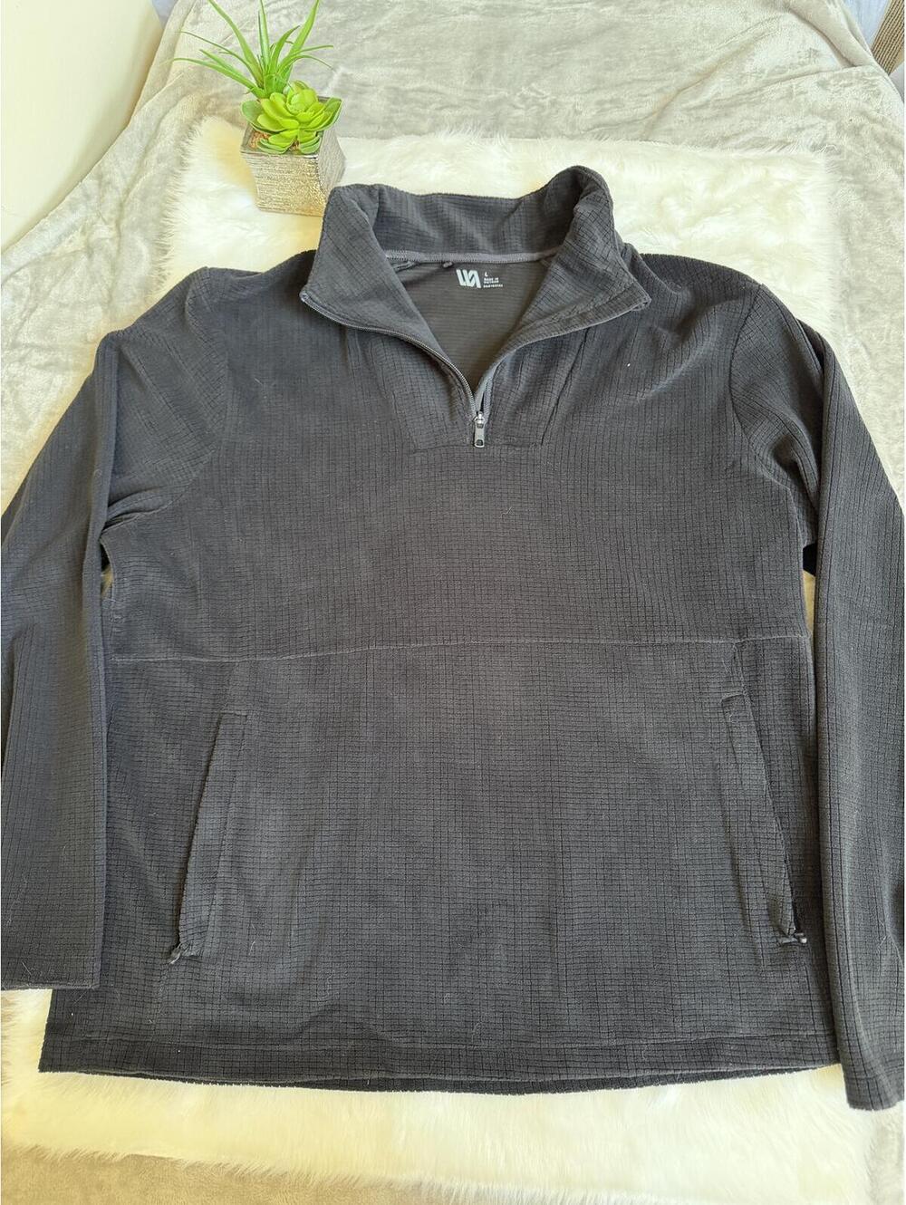 VRST Men's Black Quarter Zip Pullover Fleece Jacket XL
